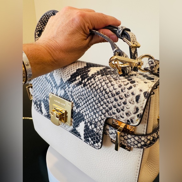 NWT RARE Luxury Authentic Michael Kors Astrid Python Embossed Leather Bag - Picture 10 of 17